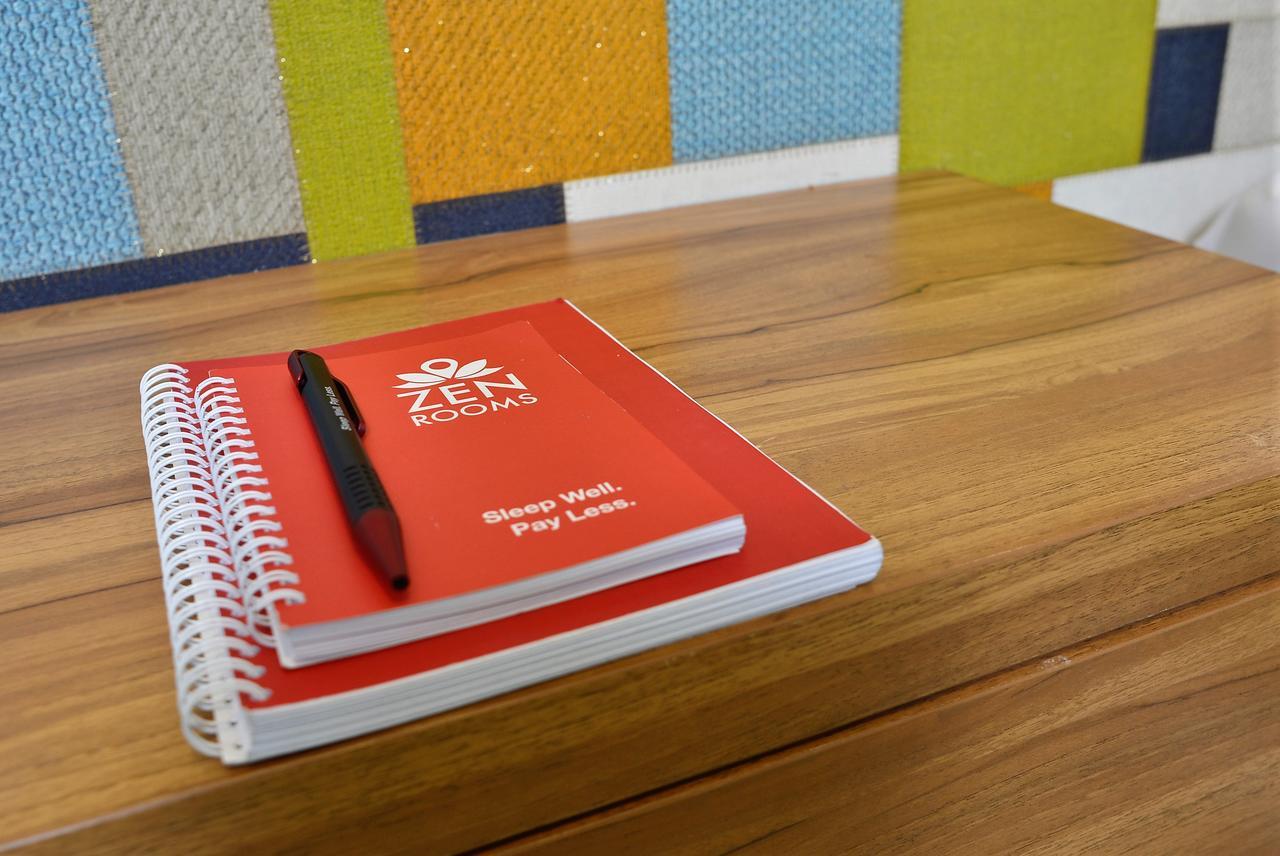 Zen Rooms Kuta Tuban Suites Zewnętrze zdjęcie